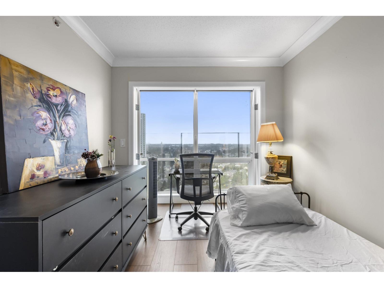 3001 13618 100 AVENUE