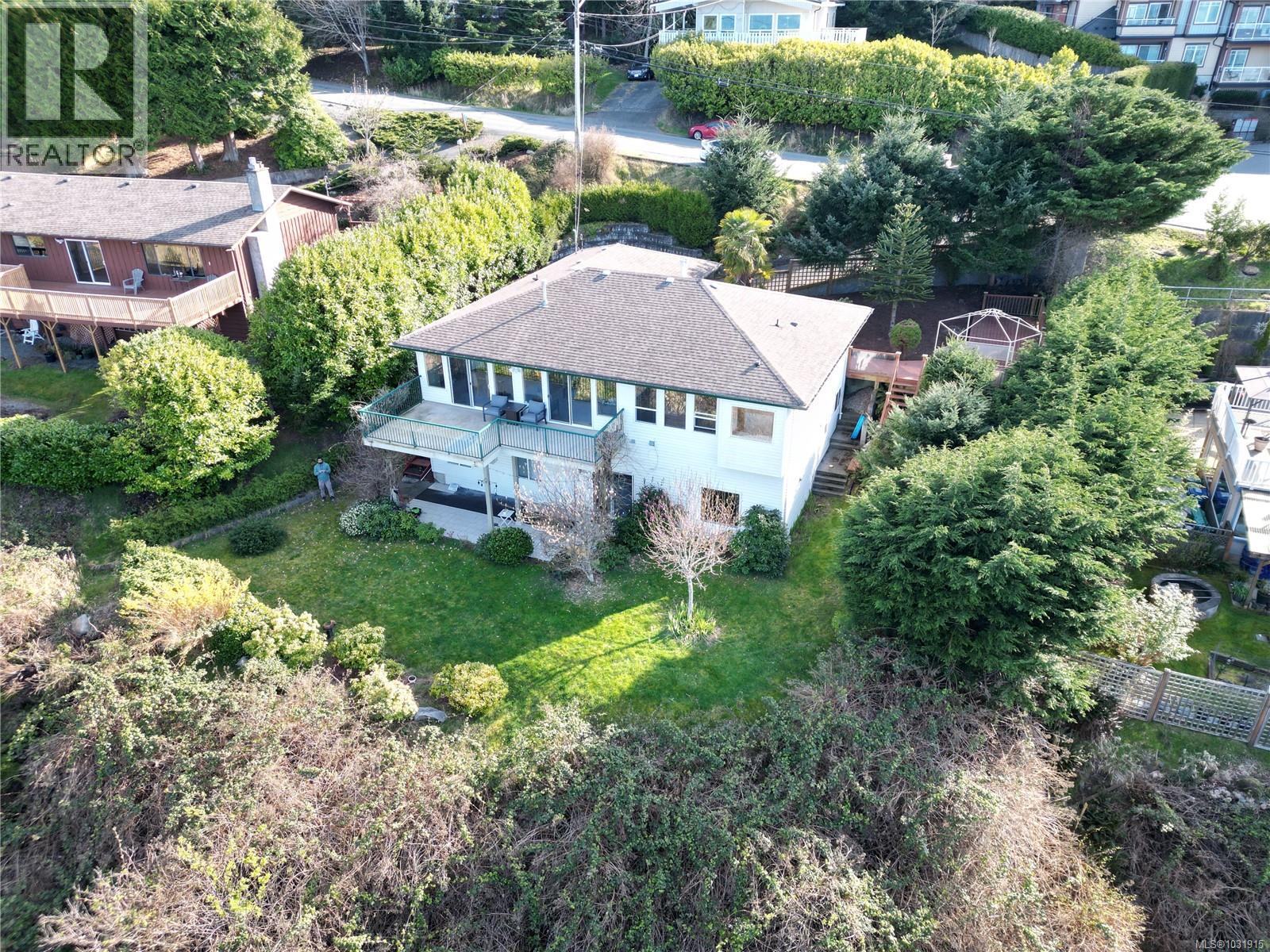 4718 Laguna Way - 42