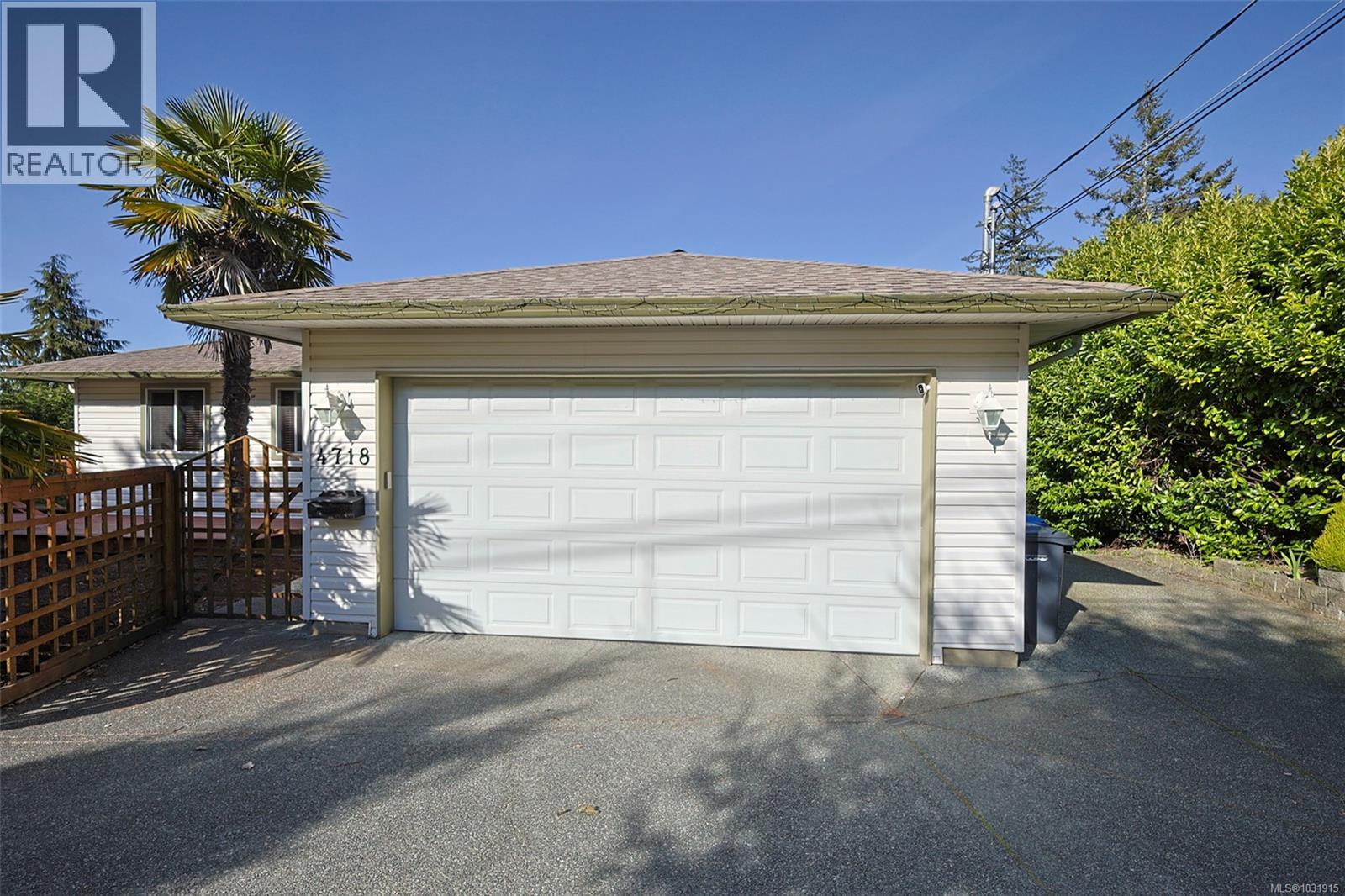 4718 Laguna Way - 46
