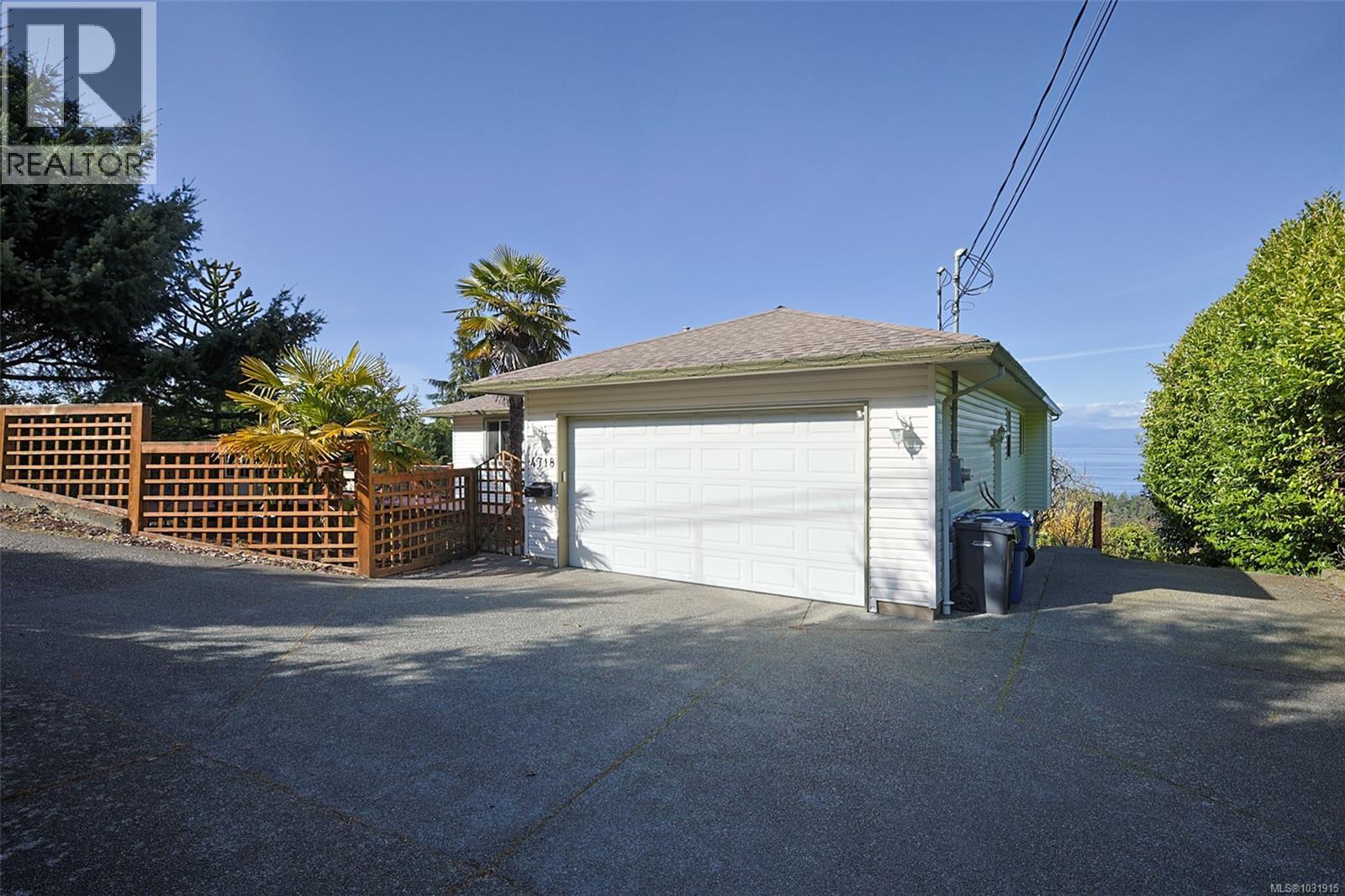4718 Laguna Way - 5
