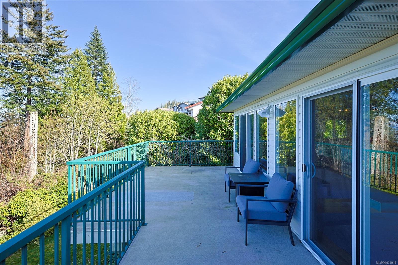 4718 Laguna Way - 50