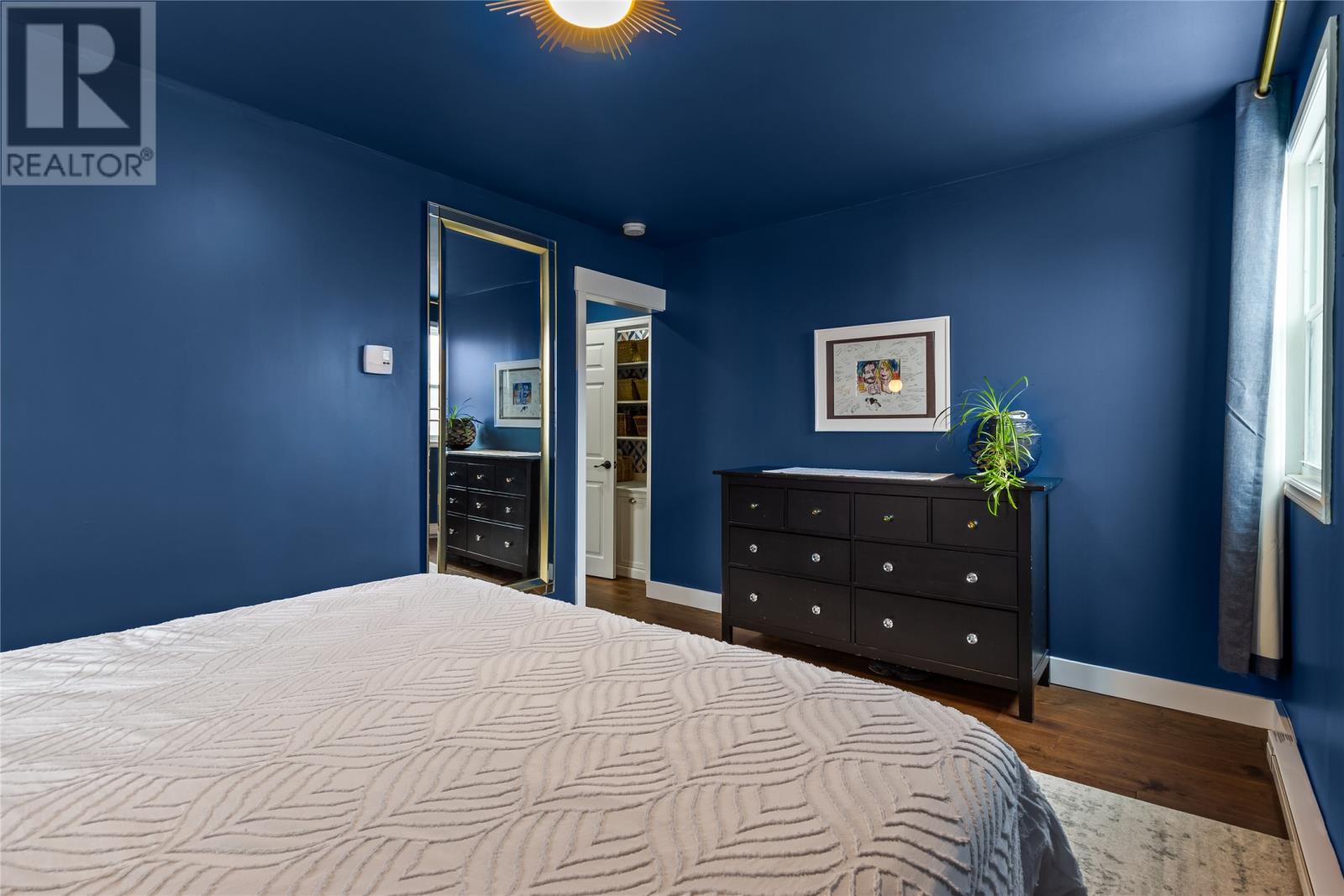 24 Eastview Crescent — photo 31
