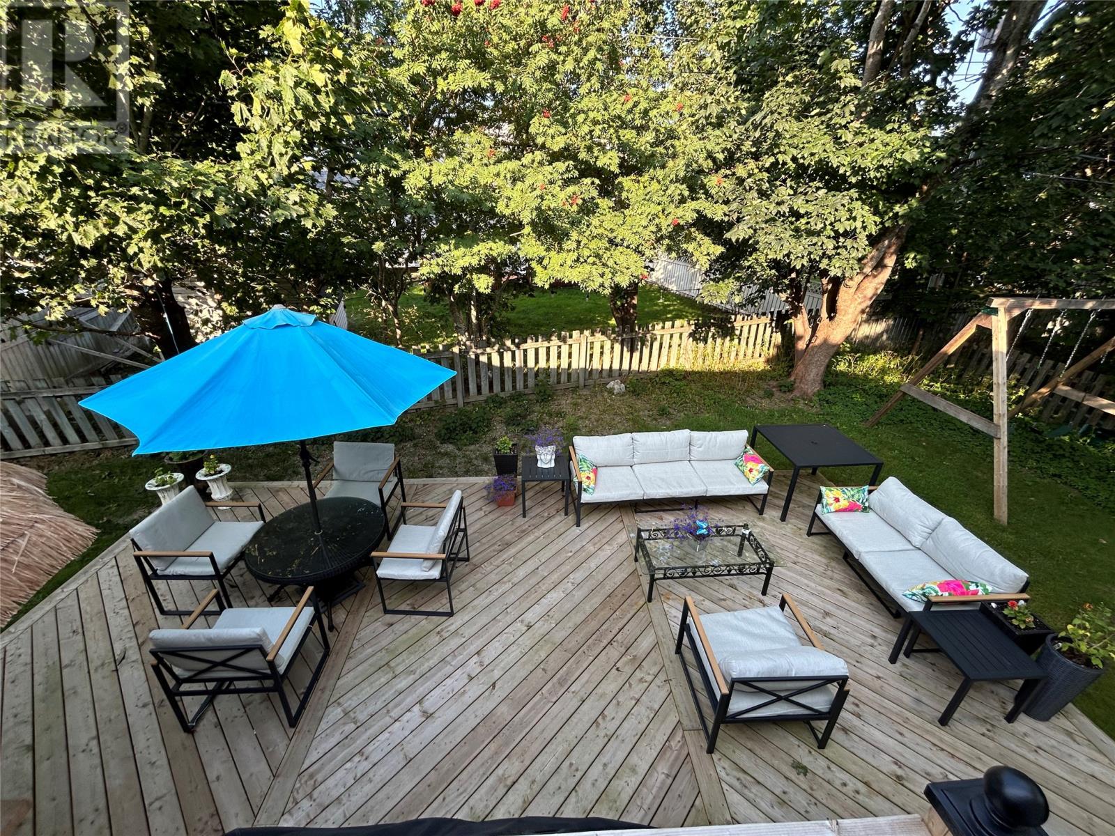24 Eastview Crescent — photo 50