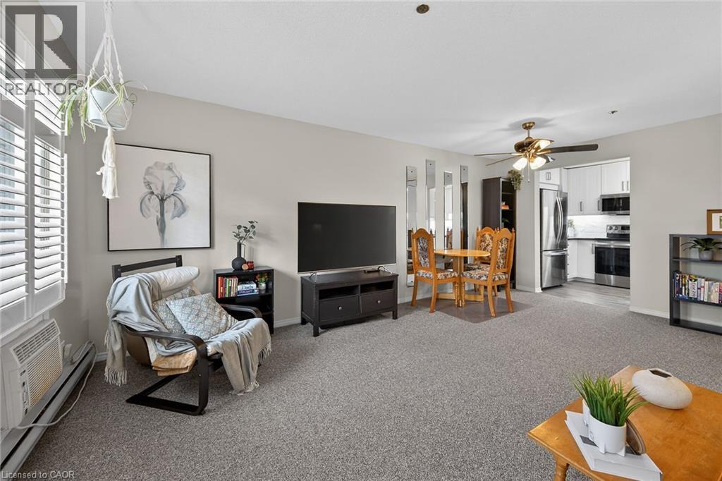 6 NIAGARA Street Unit# 208, Grimsby, Ontario, L3M5A4 — Photo 17