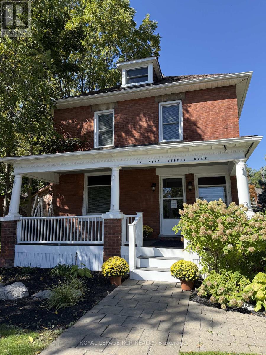 MAIN- BACK - 69 KING STREET W