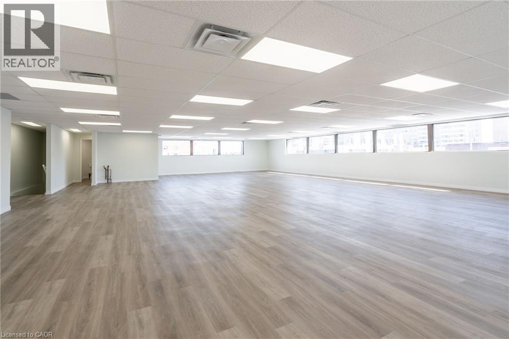 237 PARKDALE Avenue N Unit# 2ND FLOOR, Hamilton, Ontario, L8H5X4 — Photo 11