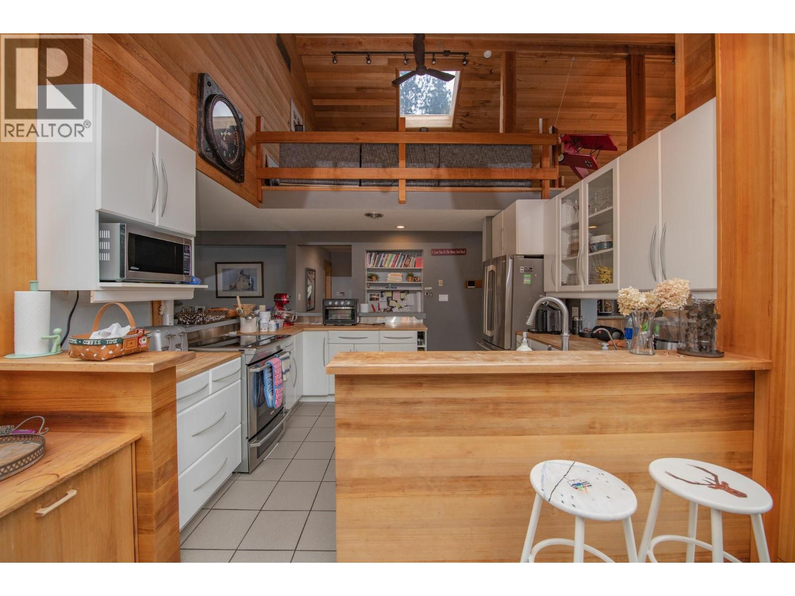 13804 Ponderosa Way - 8