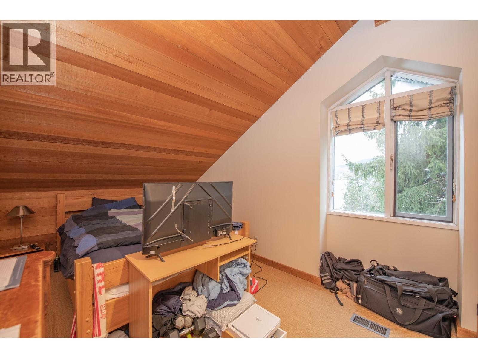 13804 Ponderosa Way - 40