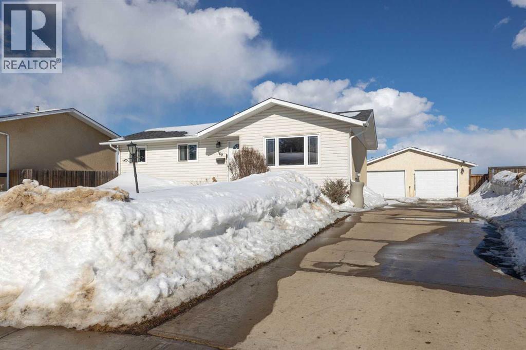 185 Sitka Drive, Fort McMurray