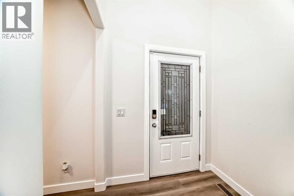 
          158 Valleyview Court Southeast
            <br/>
            <span>Calgary</span>
            , 
            <span>AB</span>
             <span>T2B0K6</span>
         - Photo 17