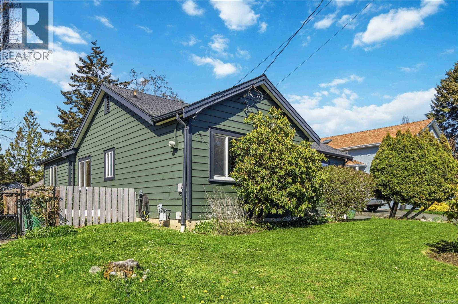 958 TATTERSALL DR - Image 3