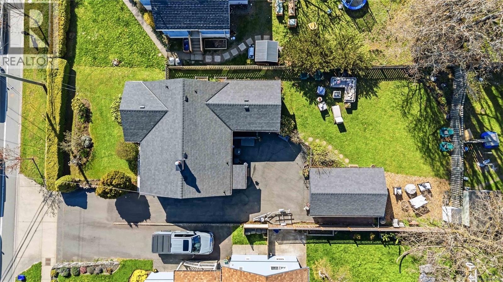 958 TATTERSALL DR - 41