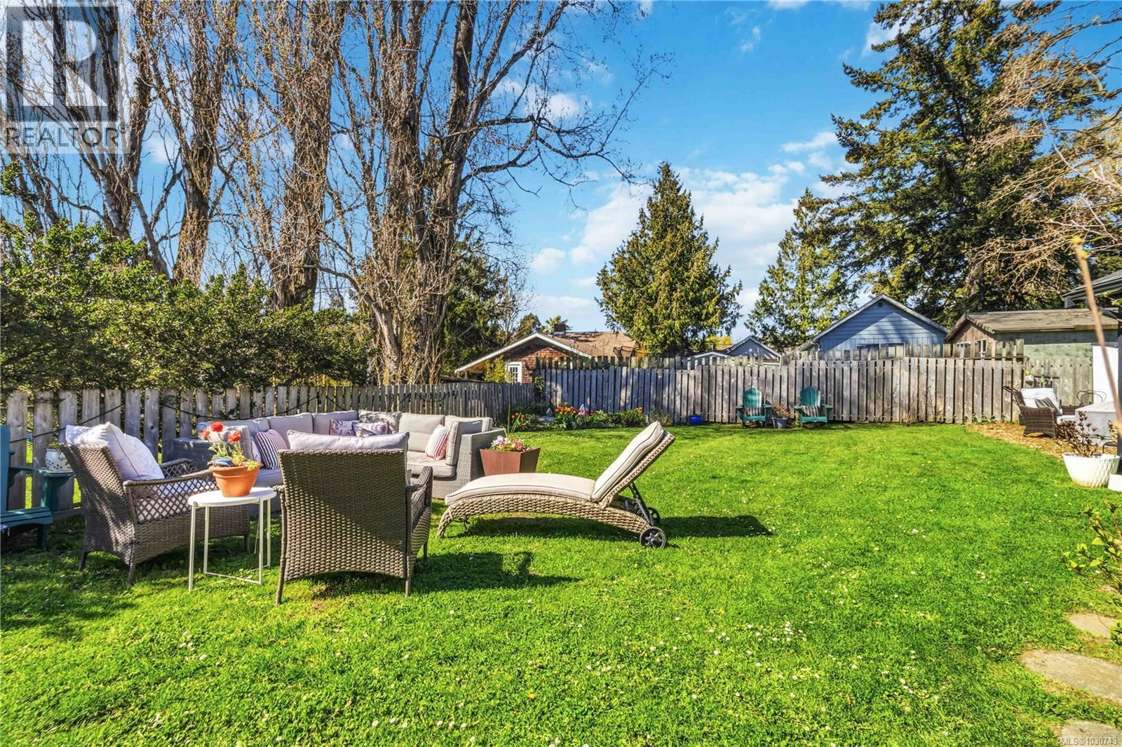 958 TATTERSALL DR - 34