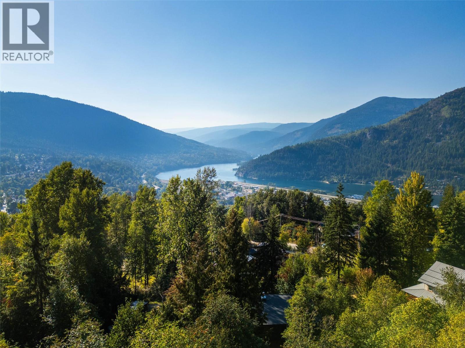 1409 ASH STREET - 84