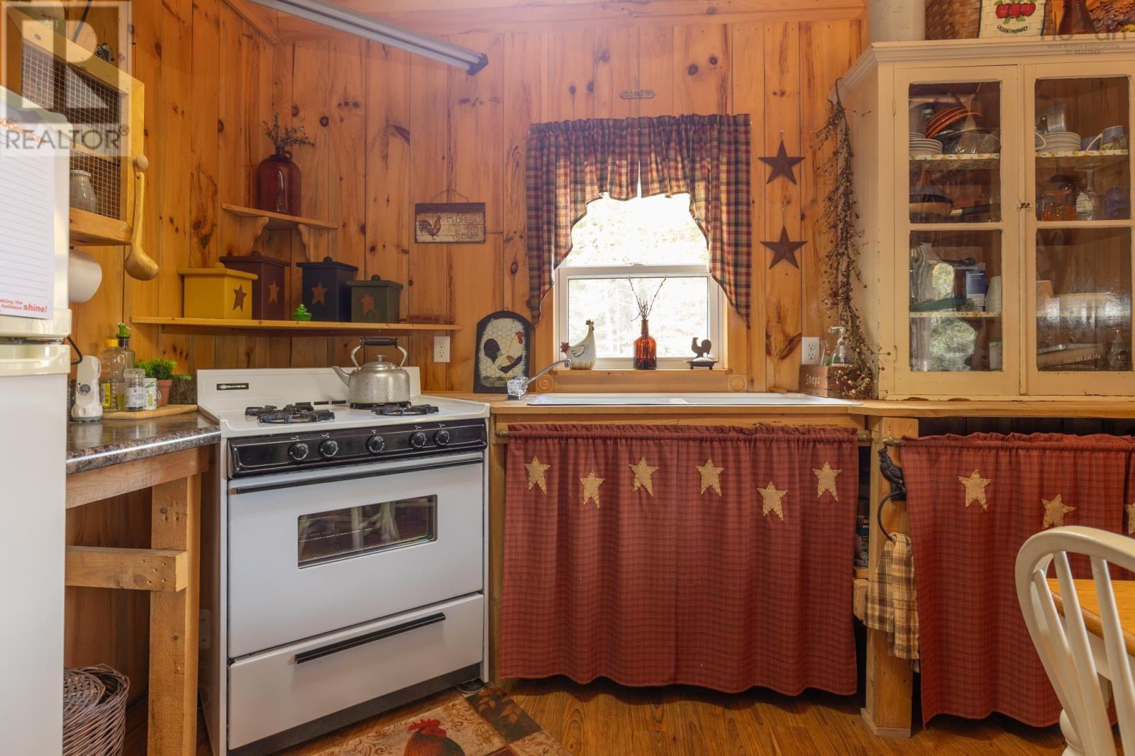 Property 25 of 30 of 1060 North Kemptville Road