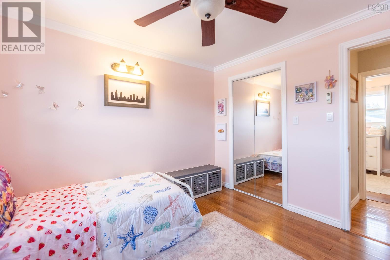 Property 29 of 49 of 3 Gilroy Street