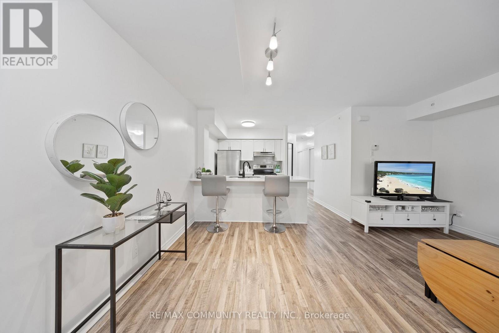 #101 1 SUDBURY STREET - 11