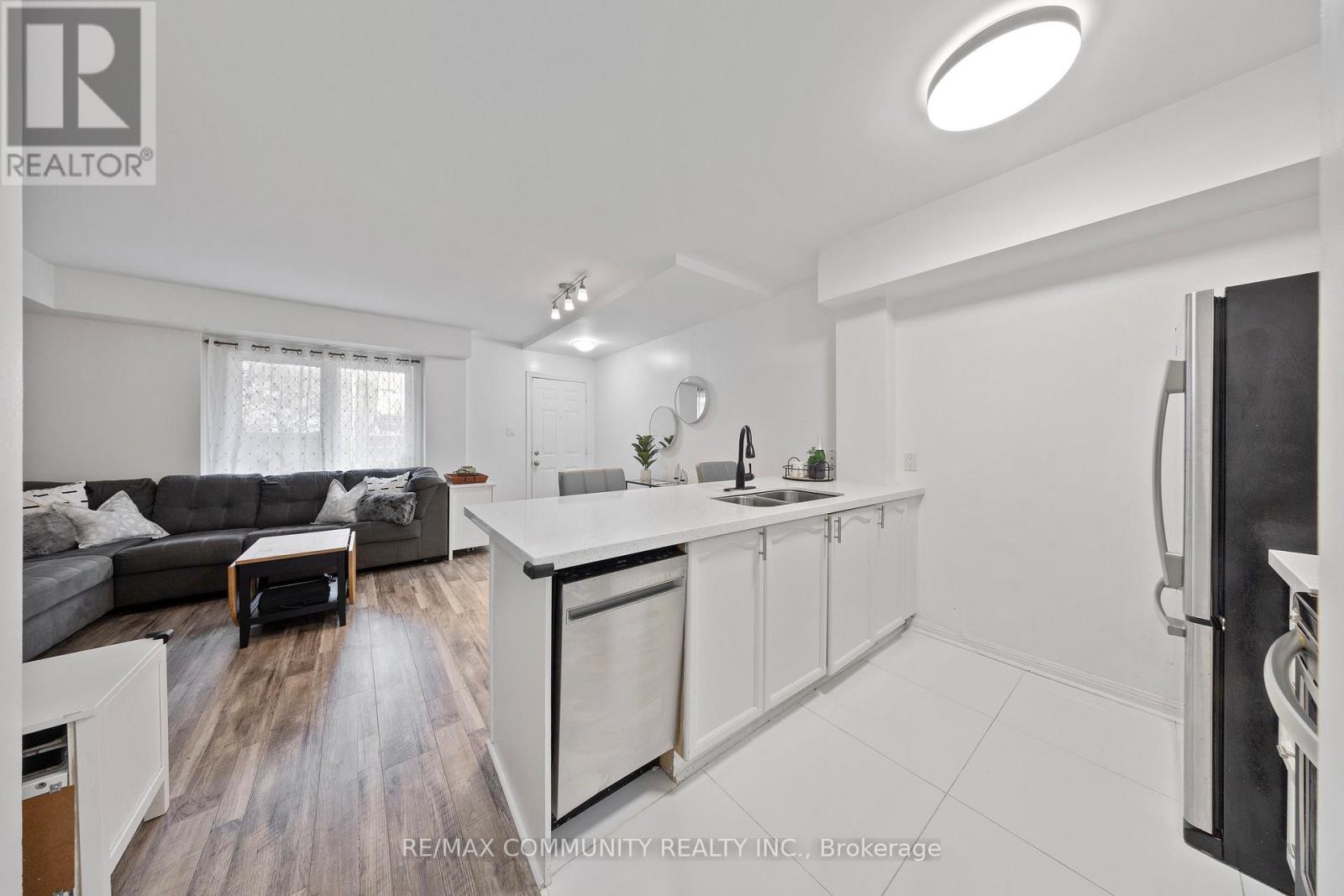 #101 1 SUDBURY STREET - 16
