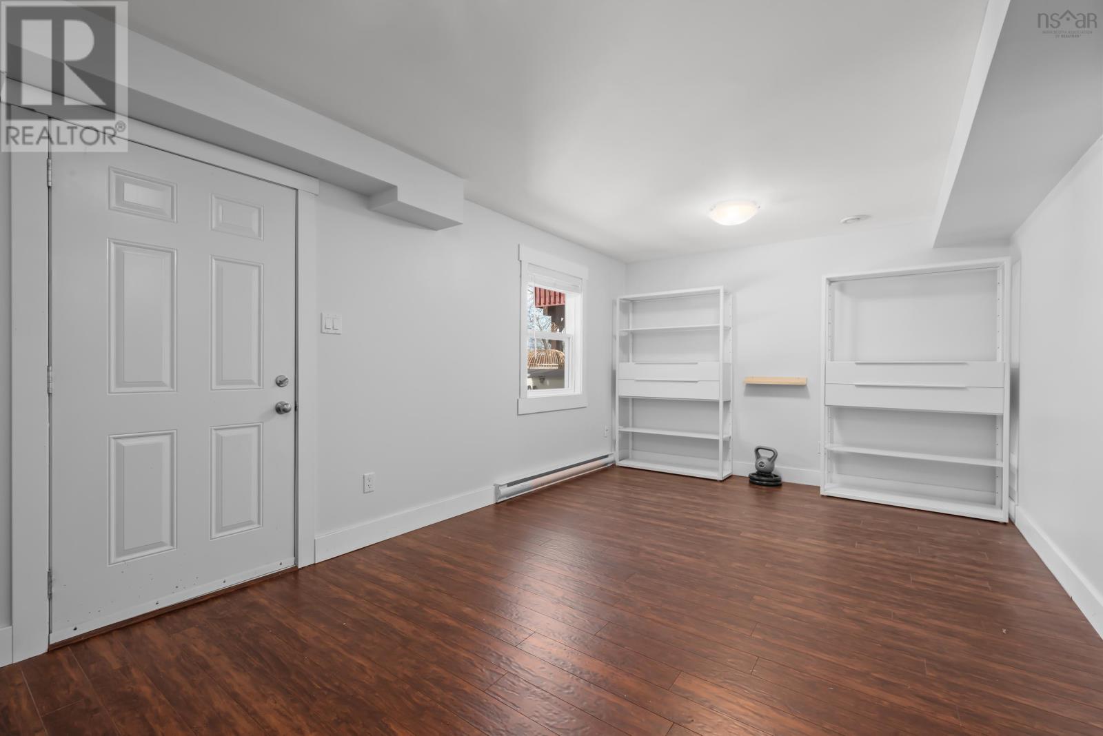 Property 23 of 32 of 92 Nadia Drive