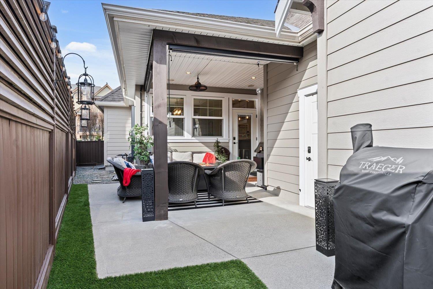 2 45154 NICOMEN CRESCENT, Garrison Crossing, Chilliwack