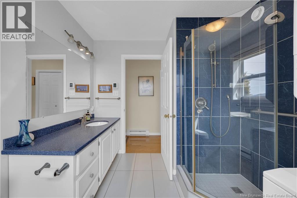 33 CHANDLER ROAD - 20