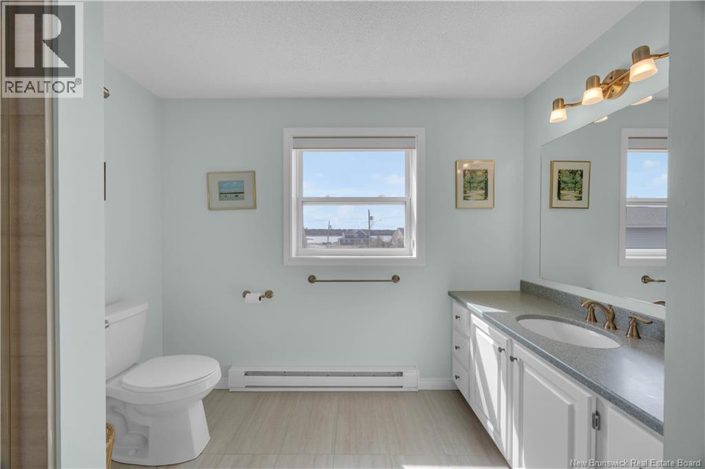 33 CHANDLER ROAD - 27