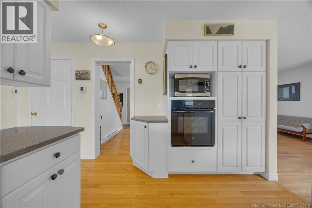 33 CHANDLER ROAD - 12