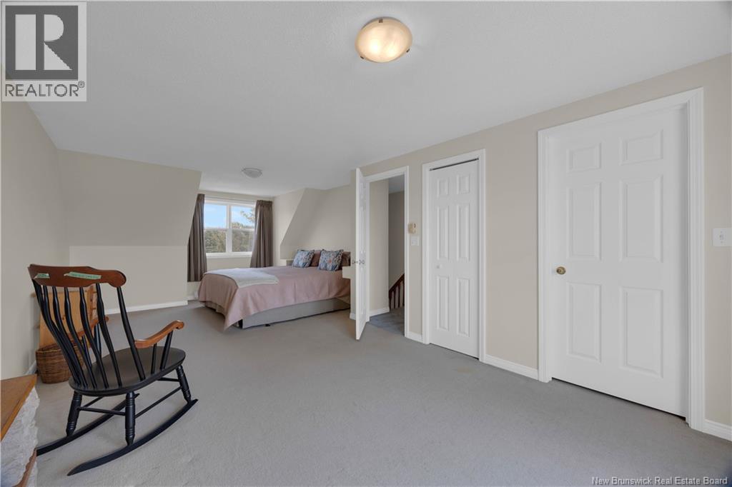 33 CHANDLER ROAD - 30