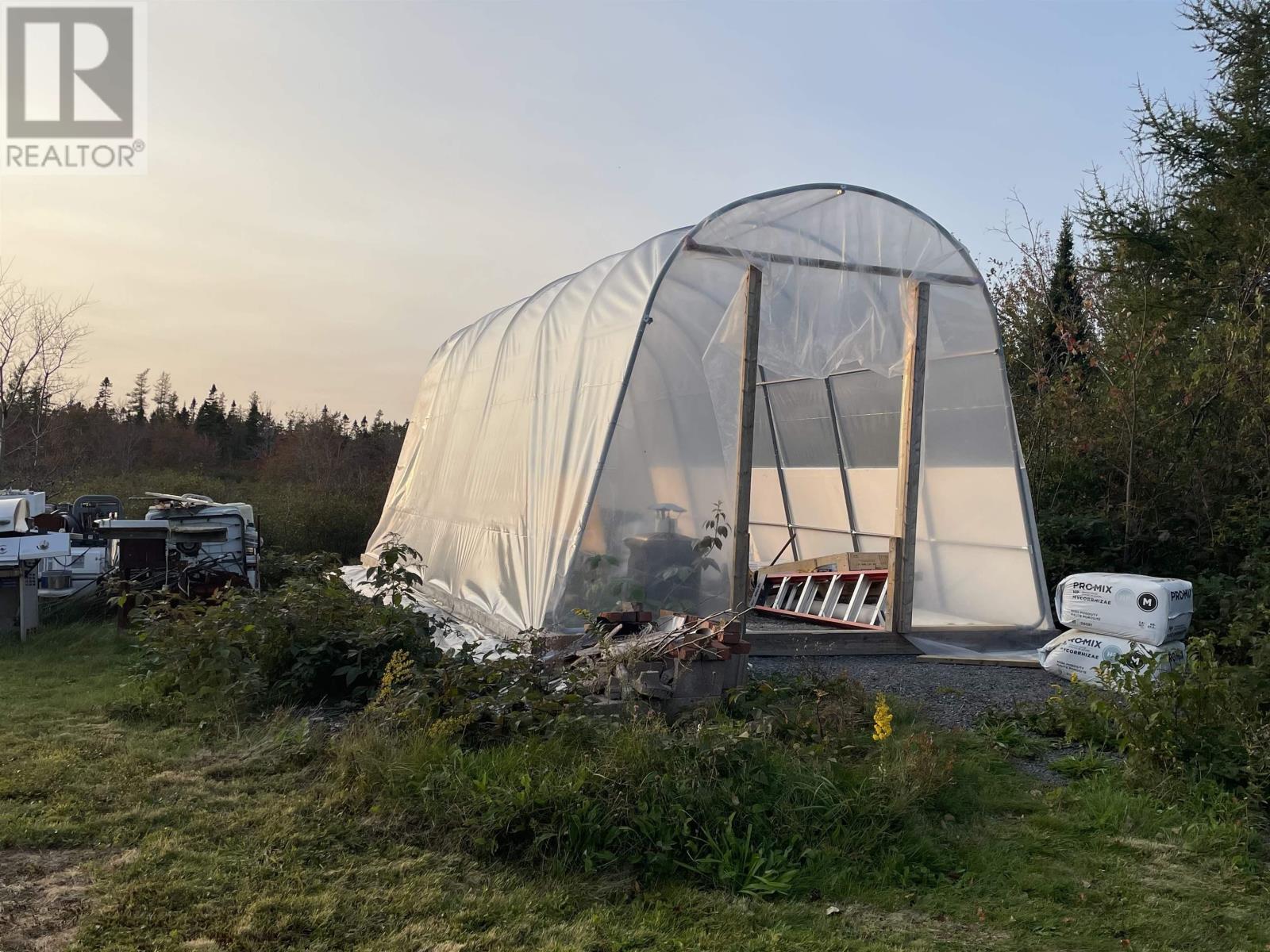 Property 11 of 11 of 308 Middlewood Diversion