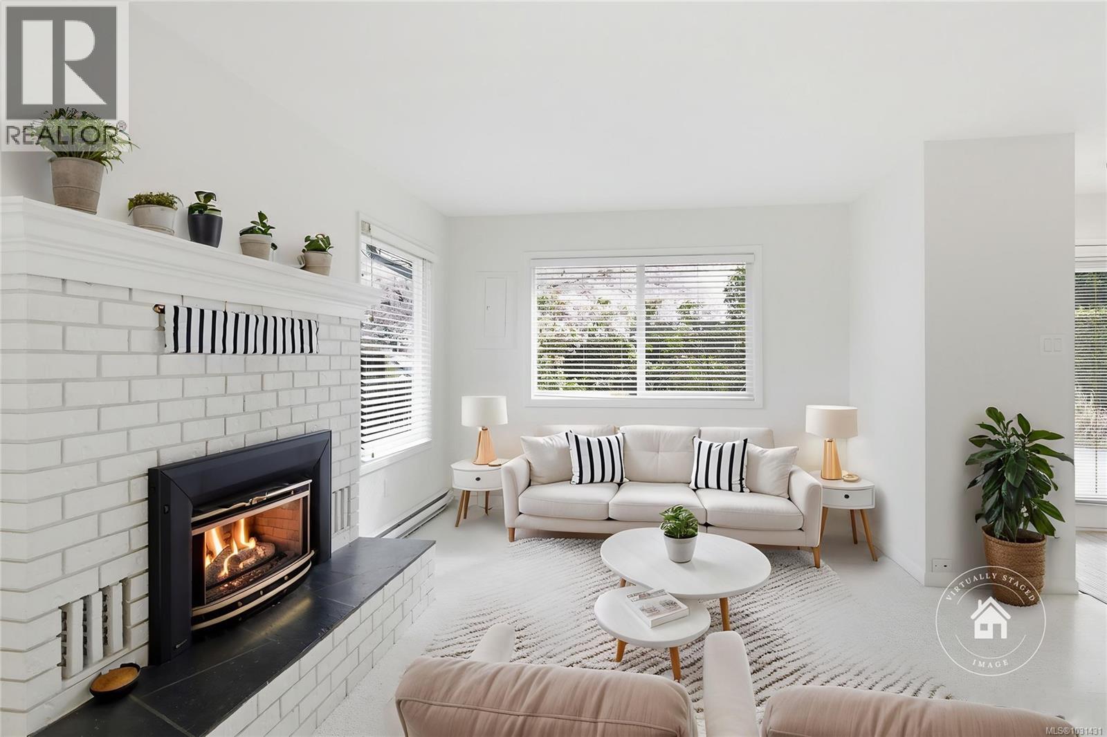 629 JONES ST - Image 2