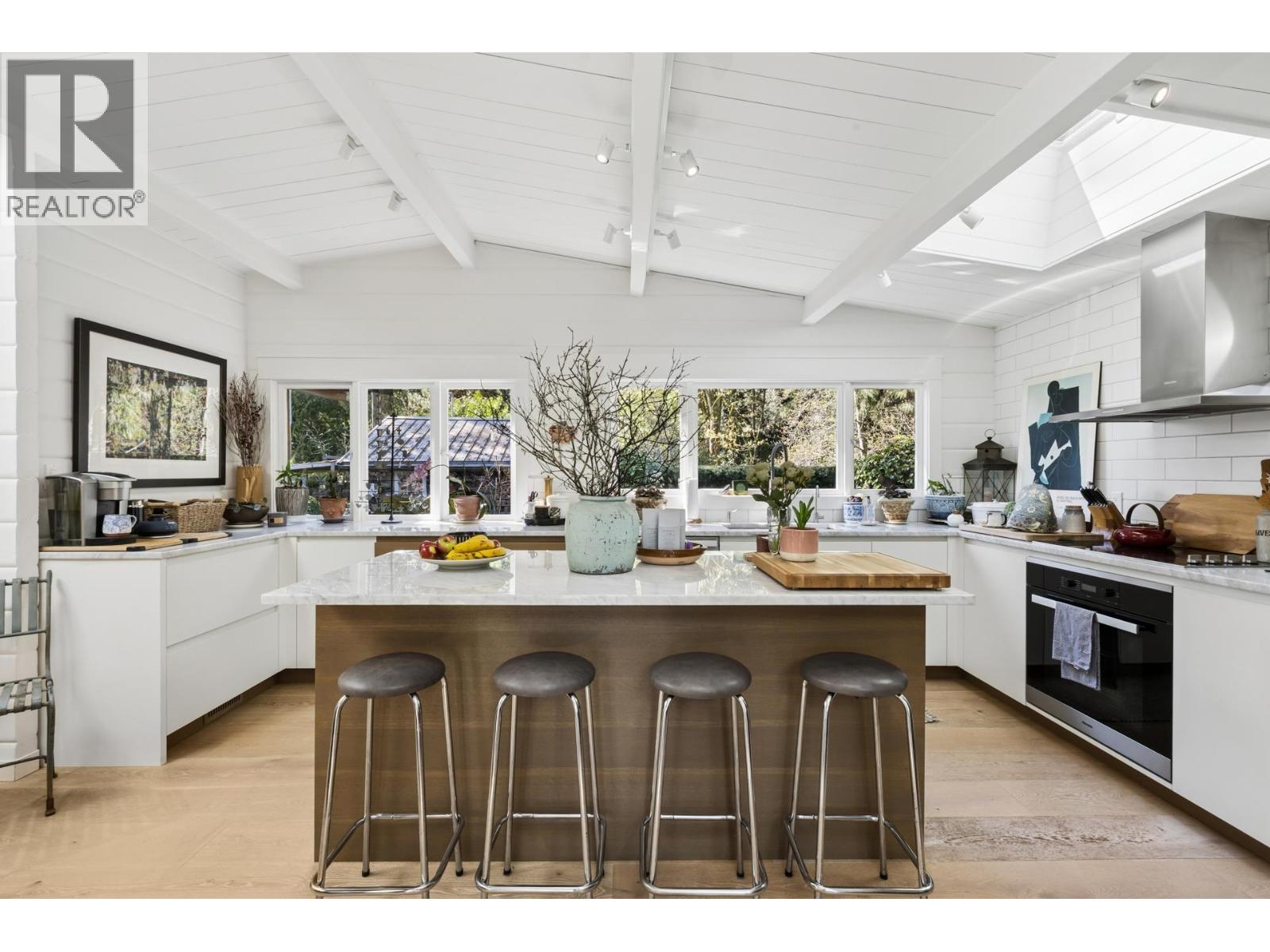 5457 INDIAN RIVER DRIVE, North Vancouver