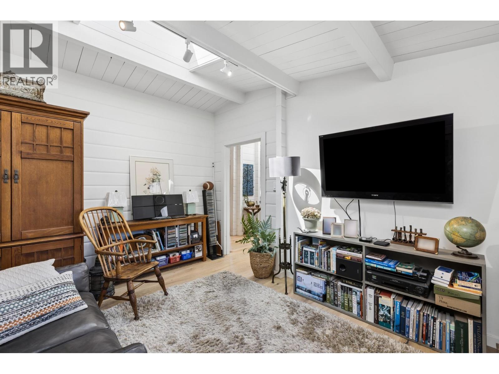 5457 INDIAN RIVER DRIVE, North Vancouver