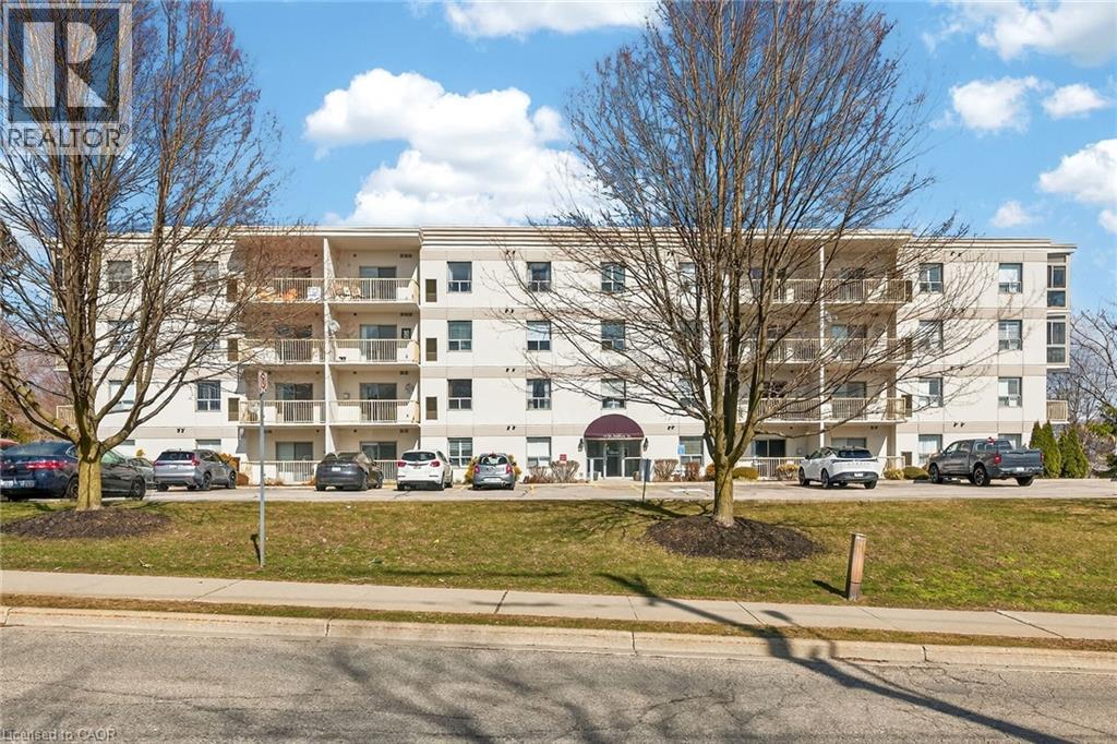 #205 12 ST ANDREW Street - 5