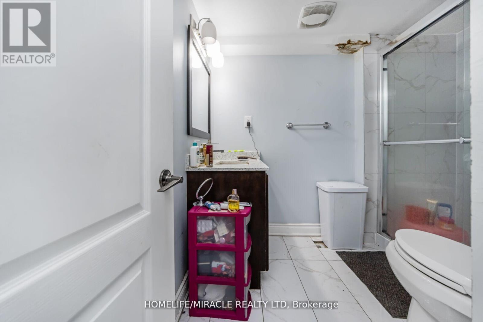 10 KENORA STREET - 43
