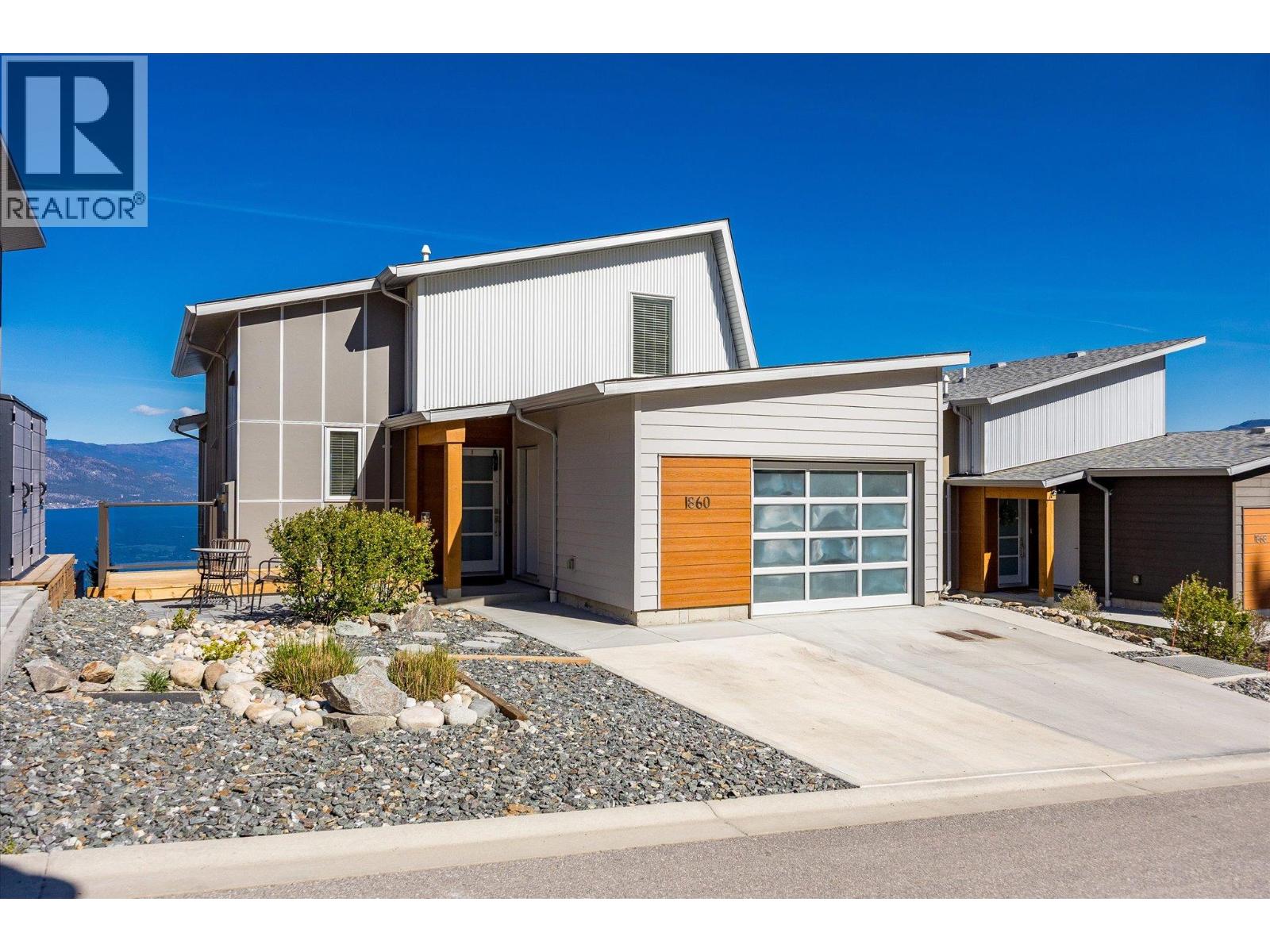 1860 Blue Bunch Court, Kelowna