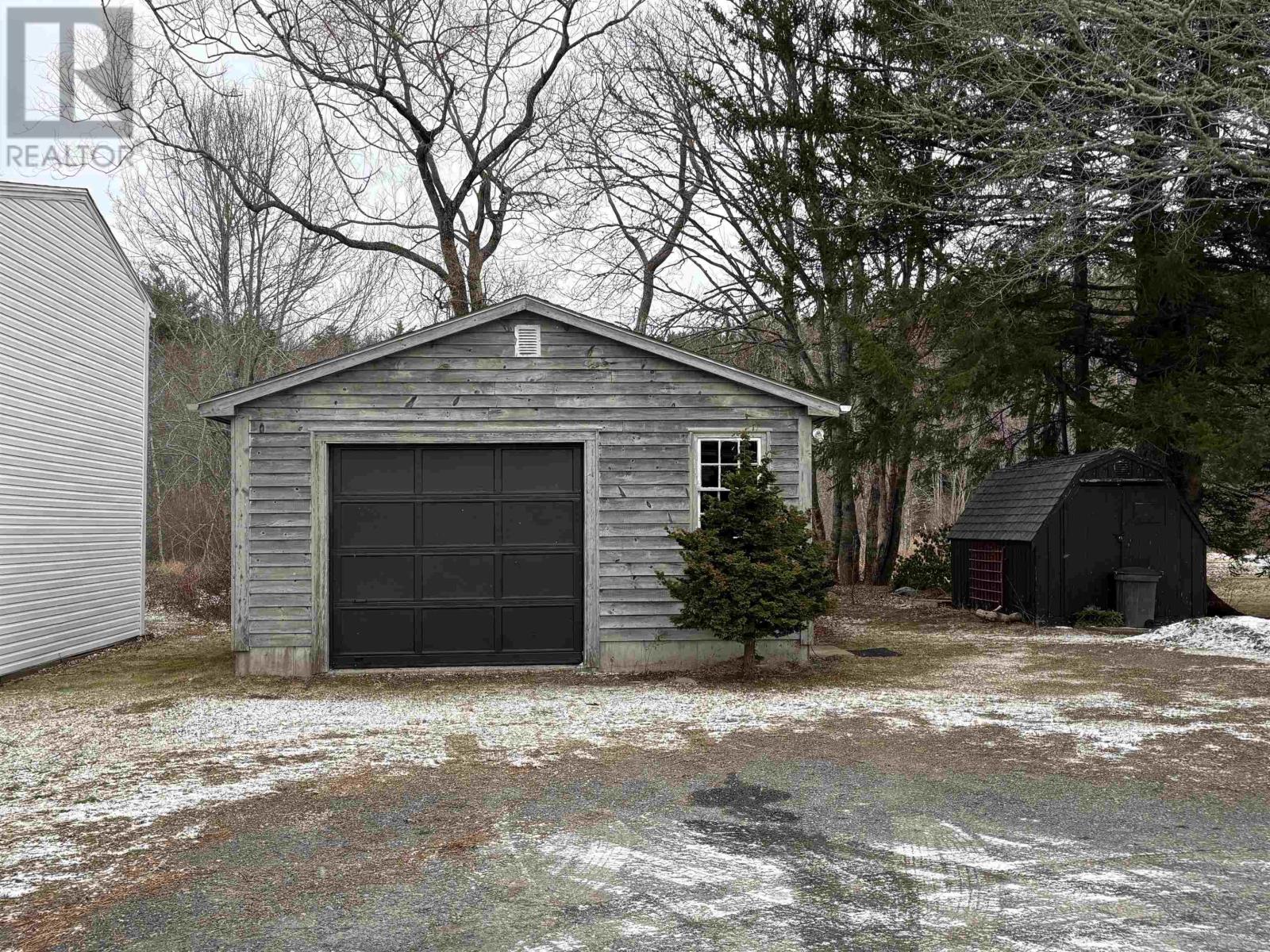 Property 34 of 44 of 13442 Highway 3