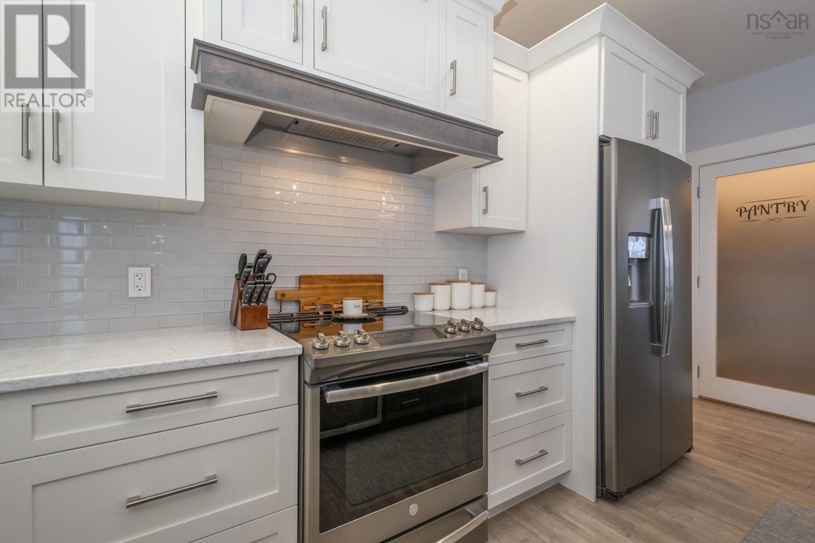 Property 17 of 50 of 25 Marilyn Court