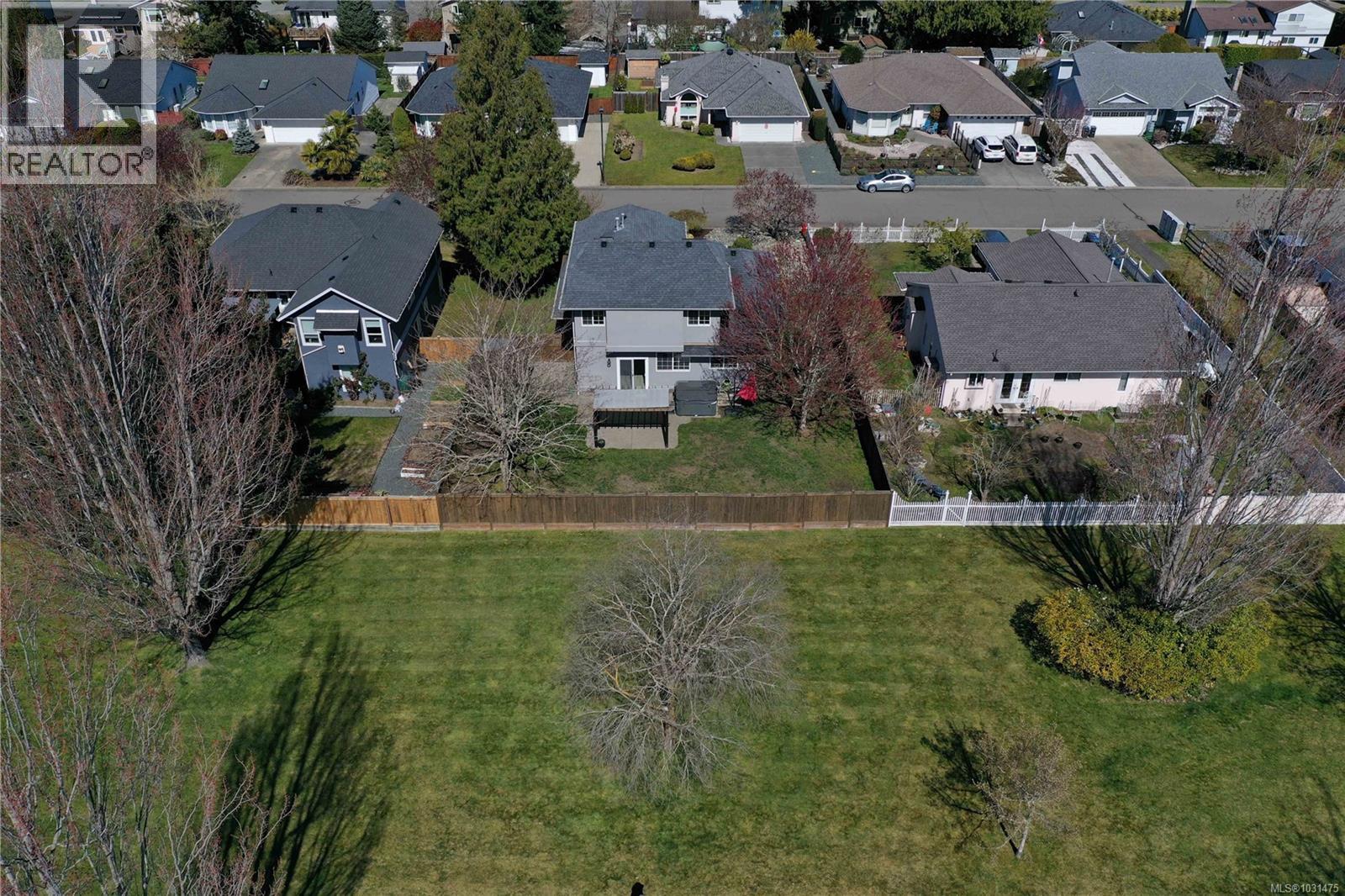 716 ERMINESKIN AVE - 34