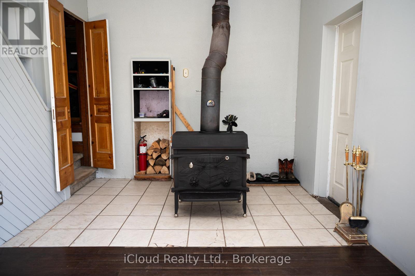 9017 ERIN-EAST GARAFRAXA TOWNLINE - 12