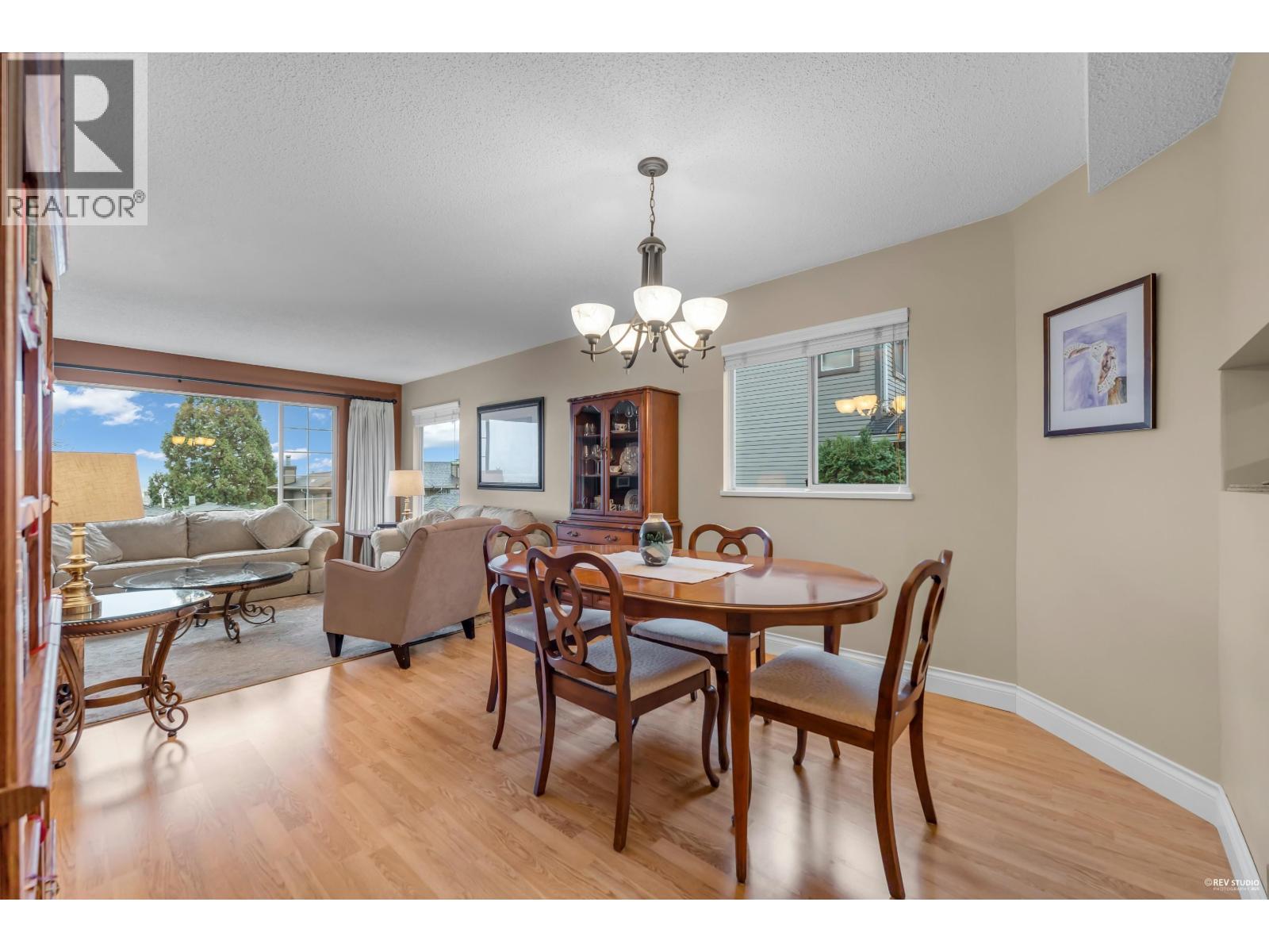 205 1140 CASTLE CRESCENT, Port Coquitlam