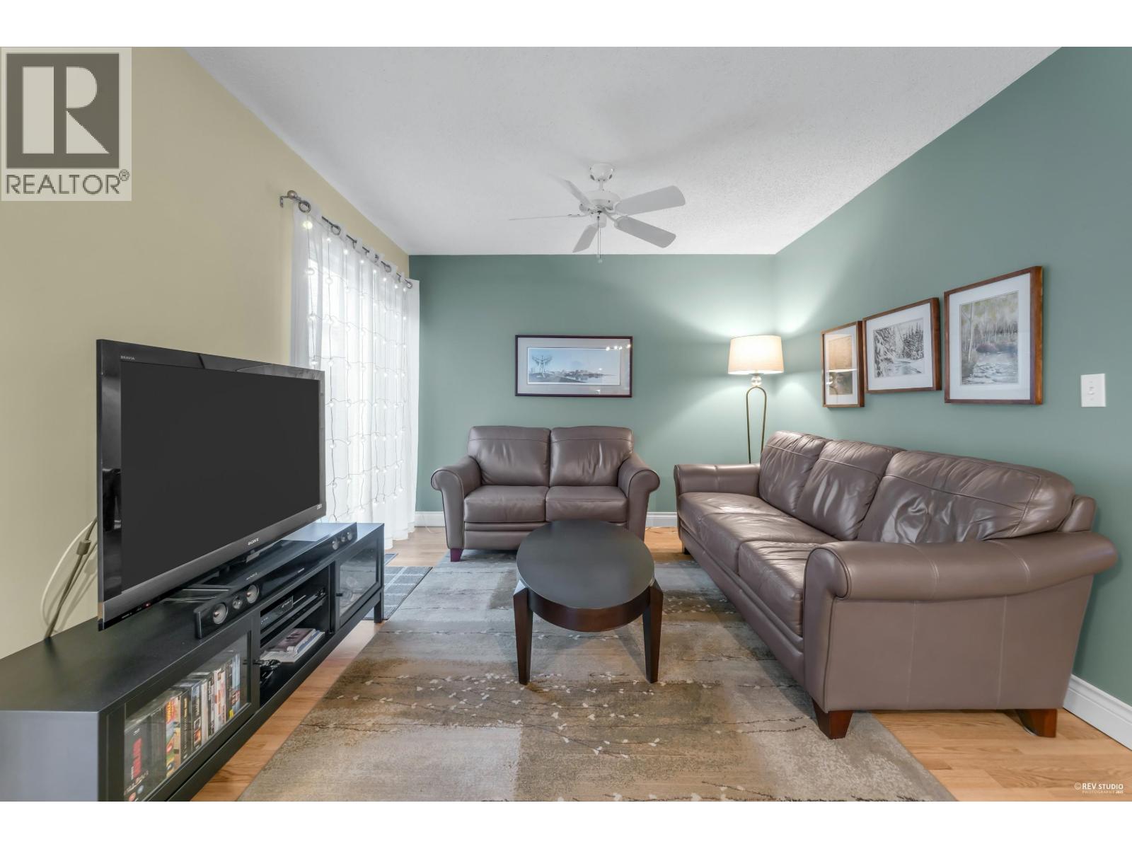 205 1140 CASTLE CRESCENT, Port Coquitlam