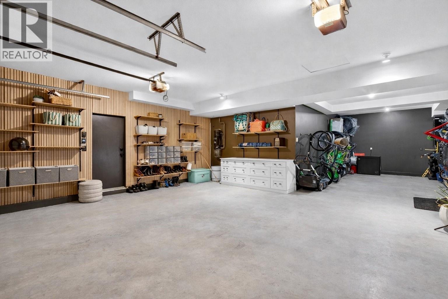  1743 Markham Court, Kelowna