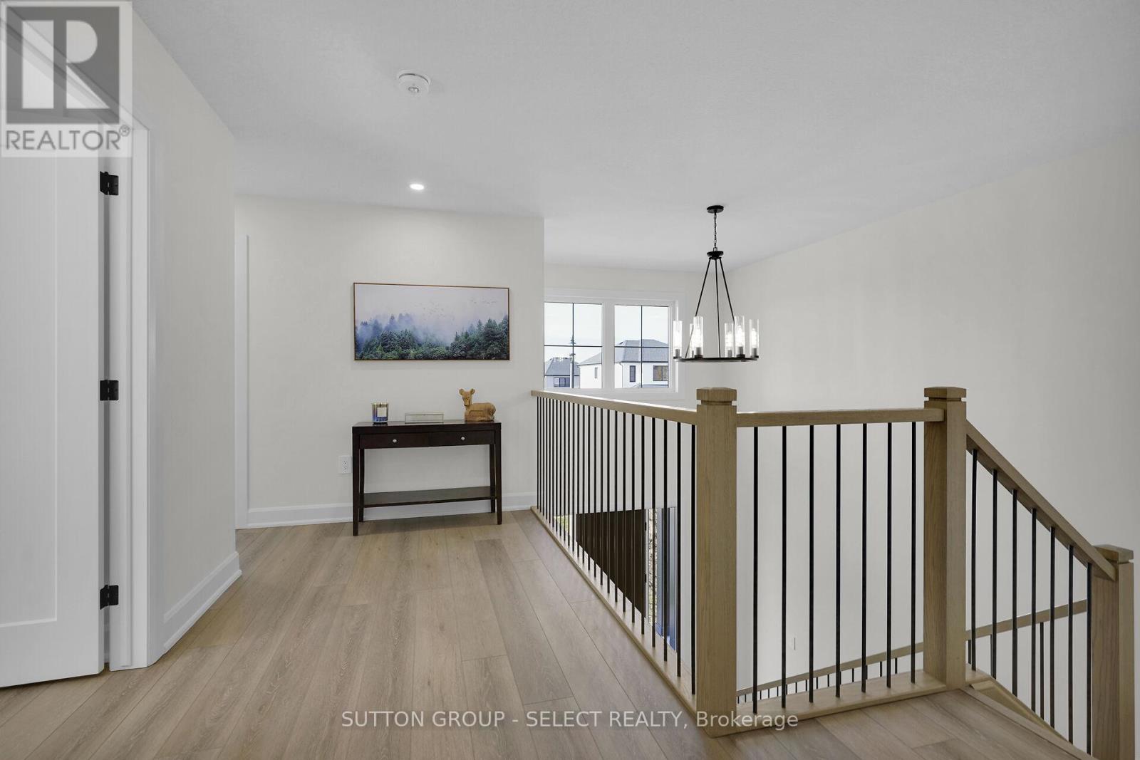 1 BANCROFT ROAD - 20