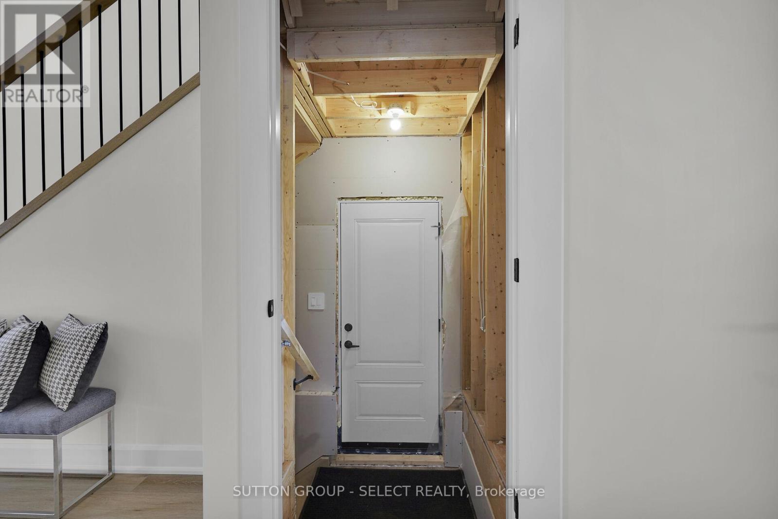 1 BANCROFT ROAD Property Photo