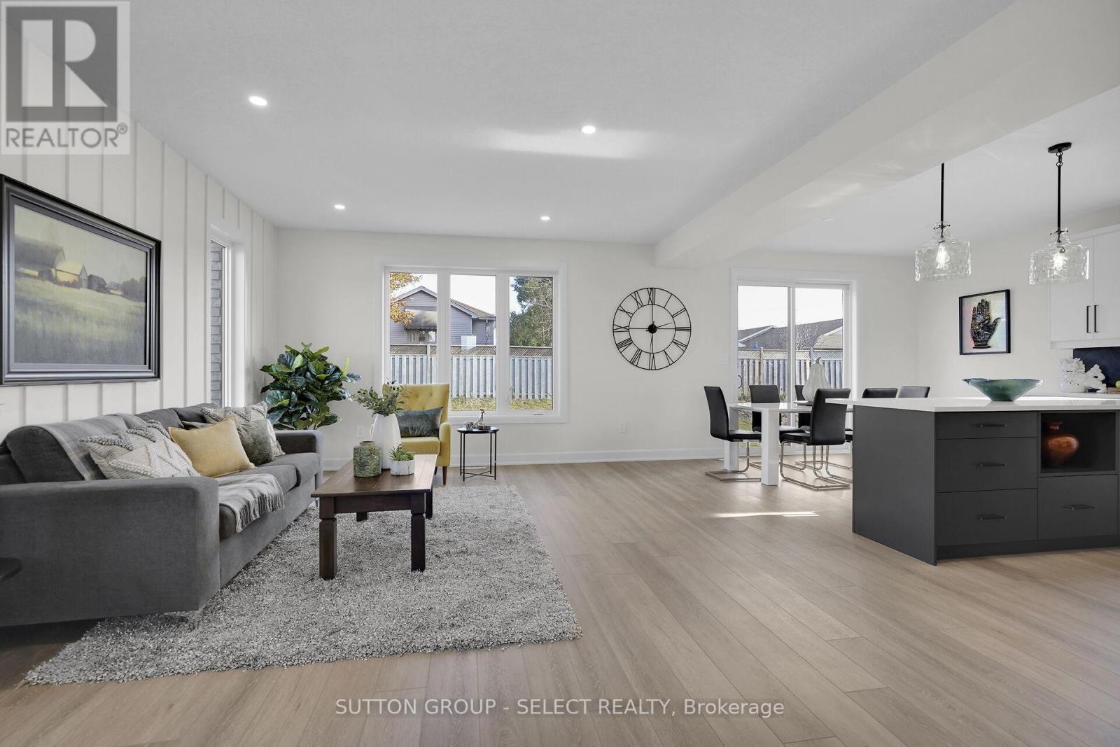 1 BANCROFT ROAD - 4