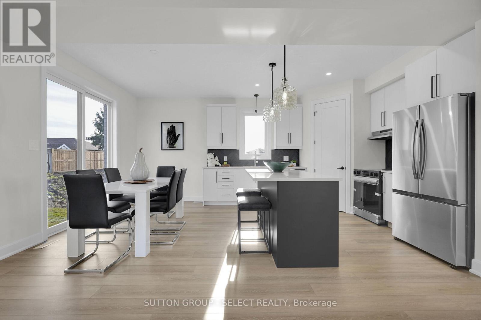 1 BANCROFT ROAD - 8