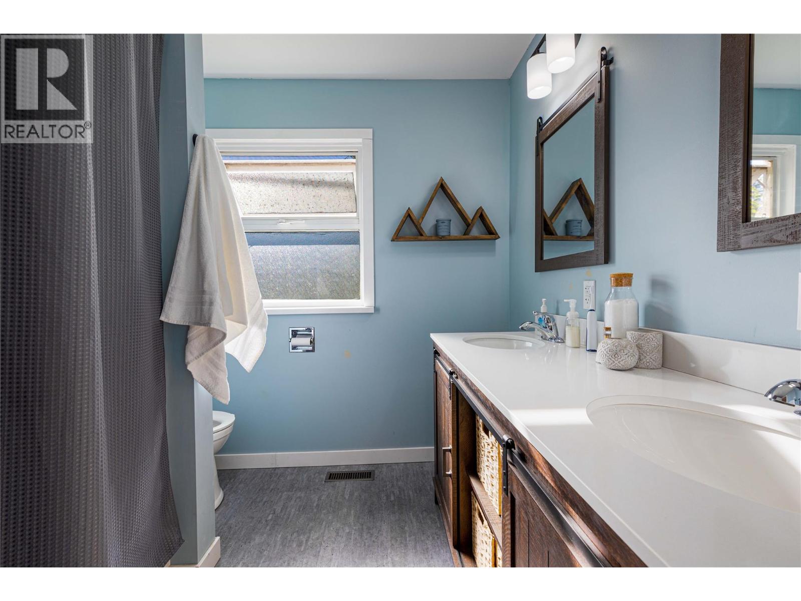 4350 50 STREET NE - 12