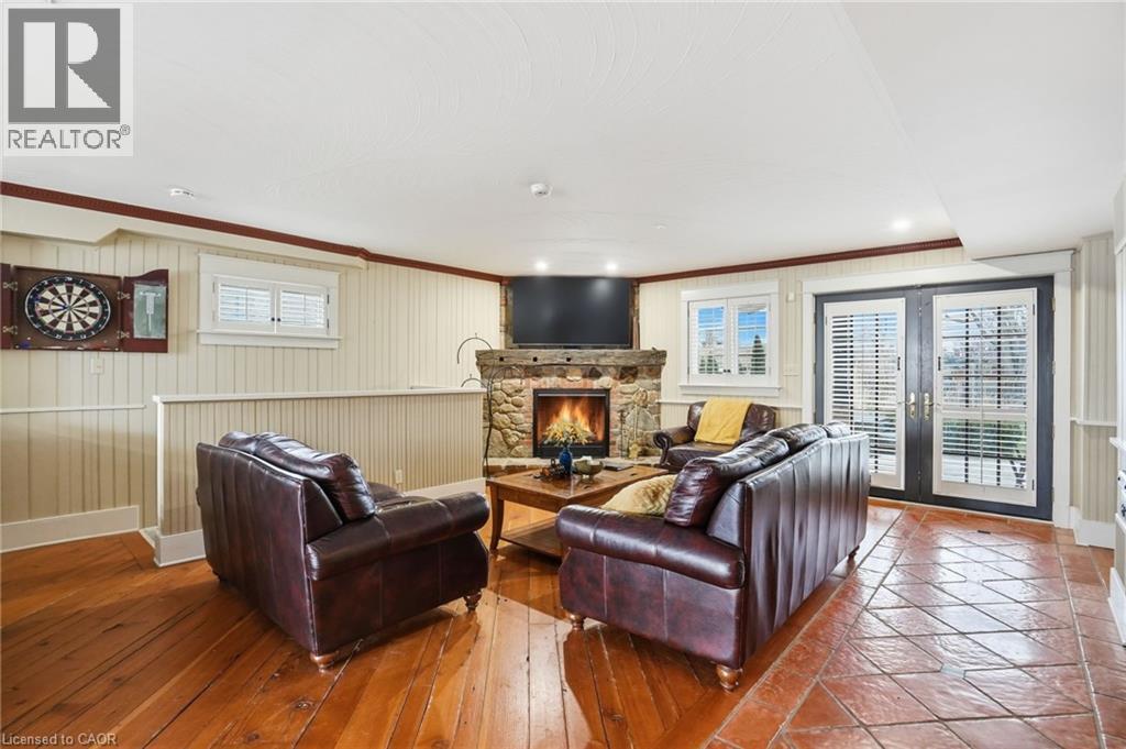 1426 NIAGARA STONE Road - 4