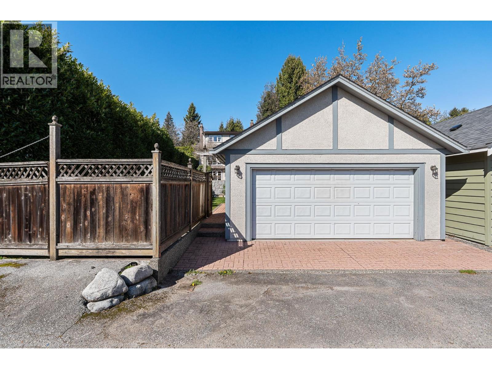 1478 HAYWOOD AVENUE, West Vancouver