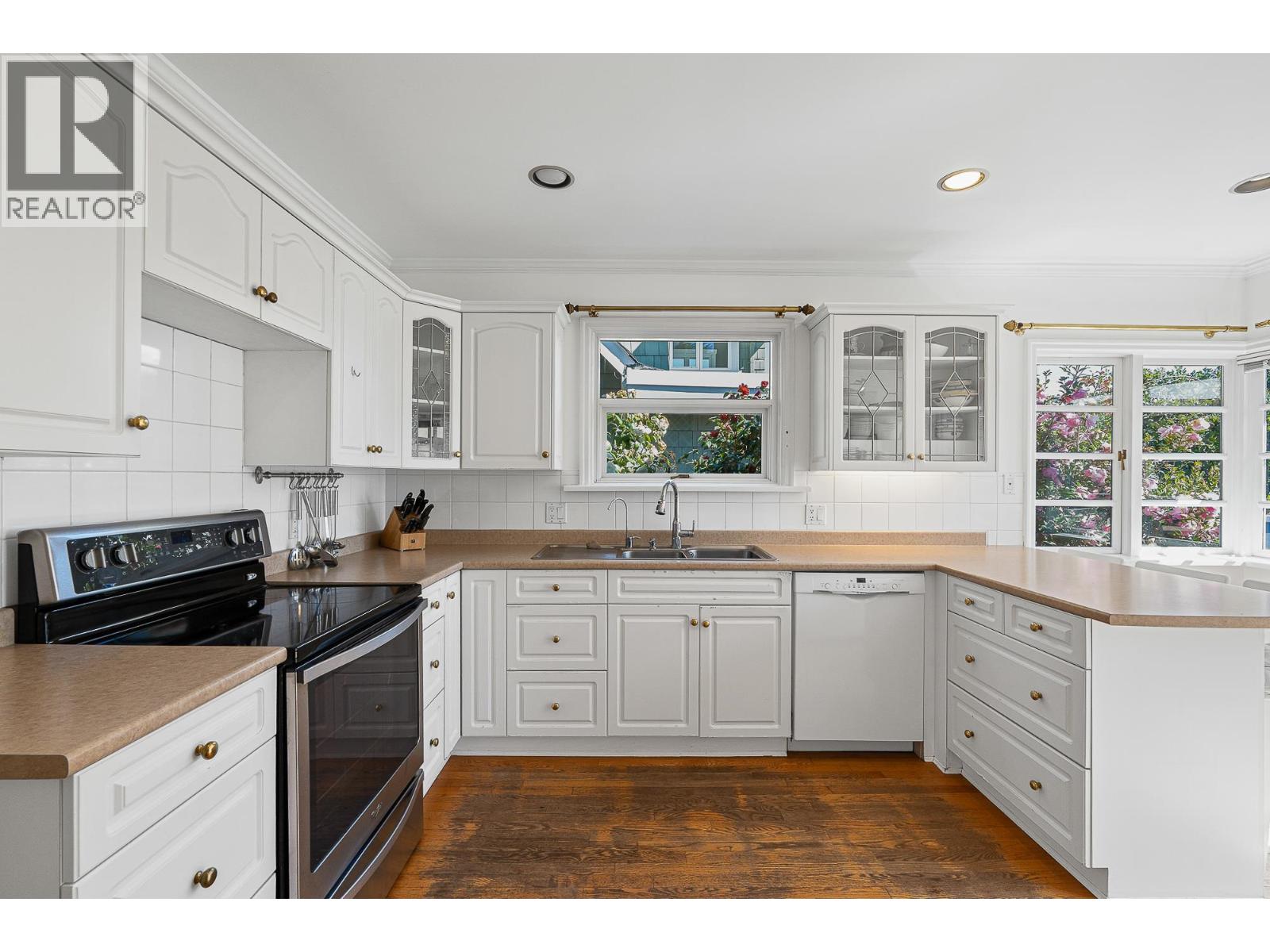 1478 HAYWOOD AVENUE, West Vancouver